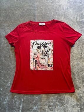 AZ Passion Graphic Red Women's Tee